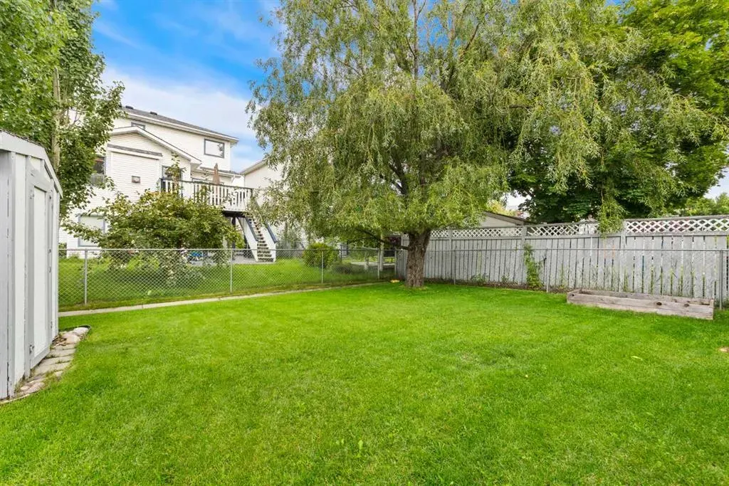 12 Scanlon Green NW