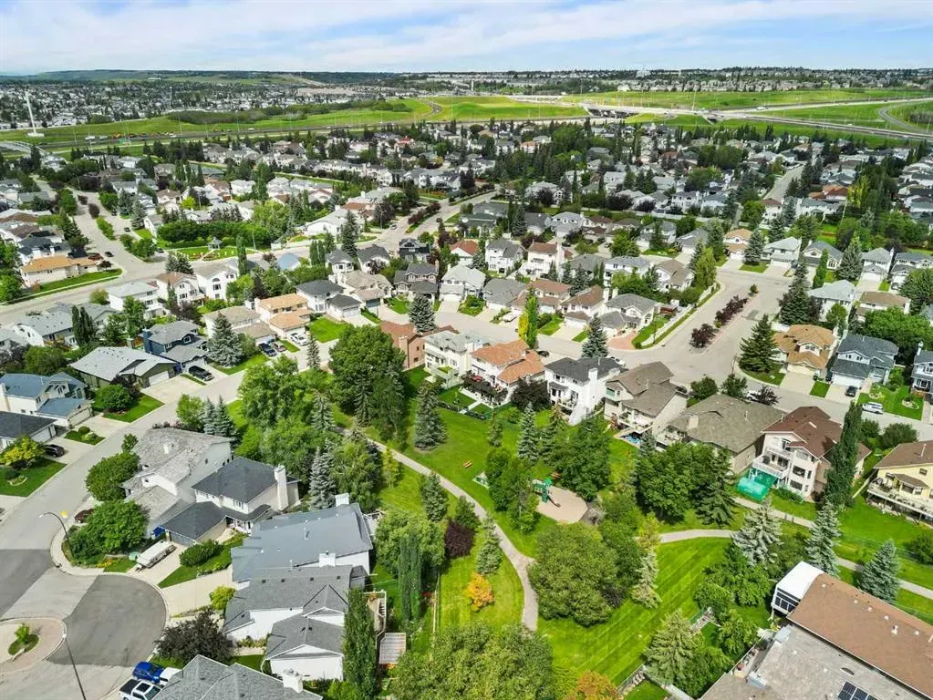 12 Scanlon Green NW