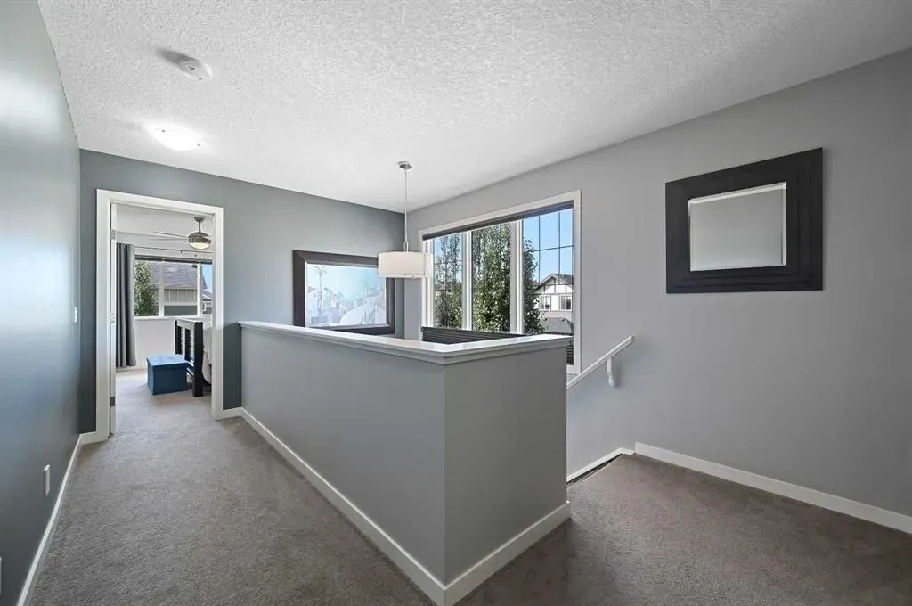89 Sunrise Crescent