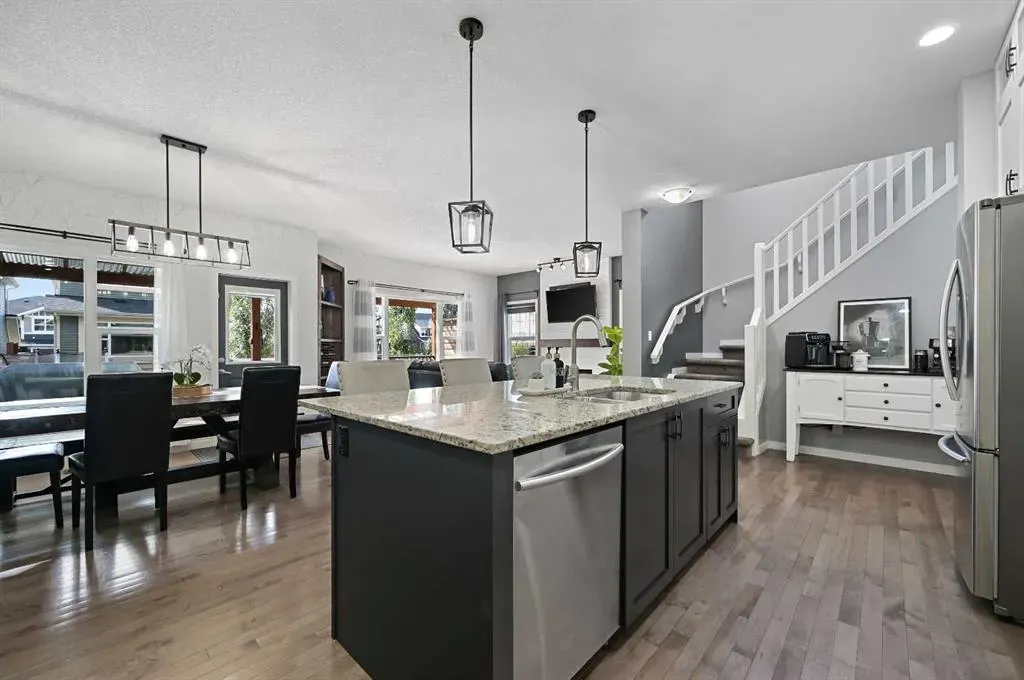89 Sunrise Crescent