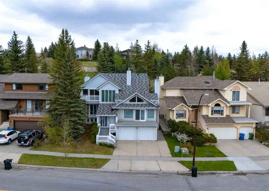 164 Hawksbrow Drive NW