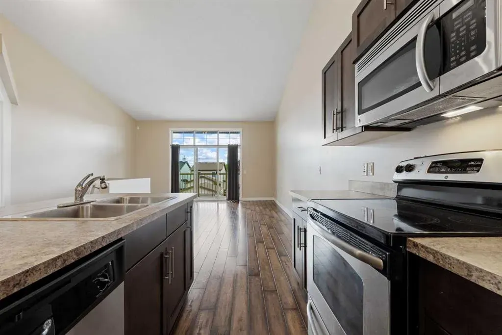 230 Eversyde Boulevard SW, #2203