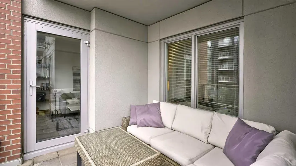 46 9 Street NE, #320
