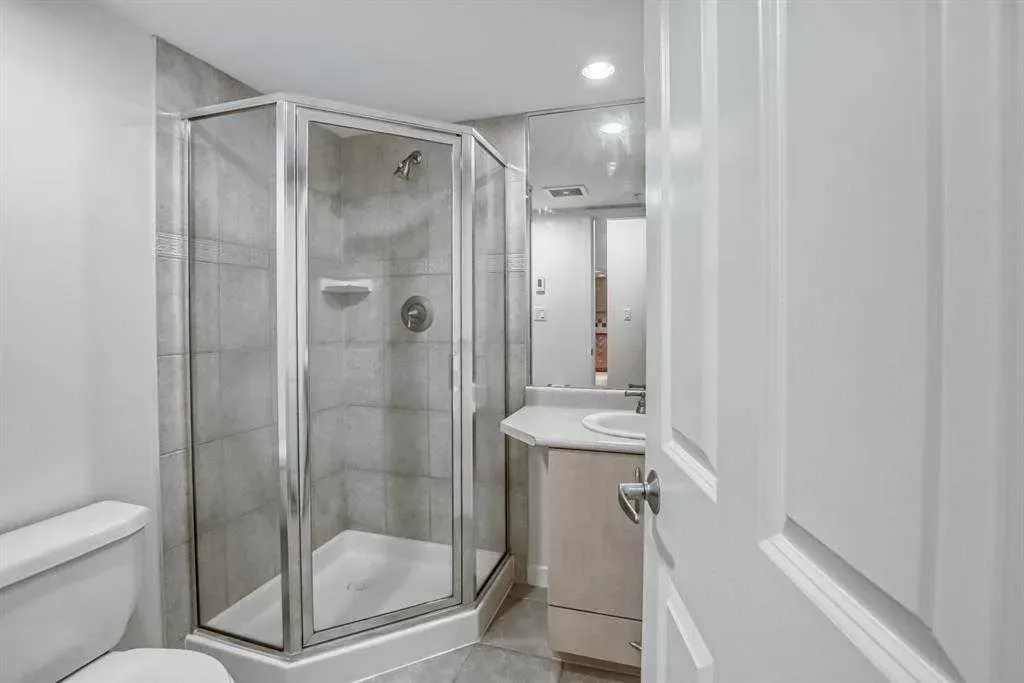 1108 6 Avenue SW, #209