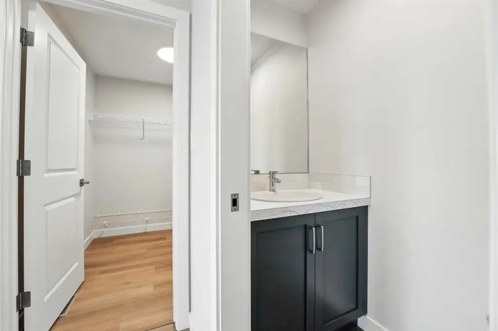 5434 Vista Trail