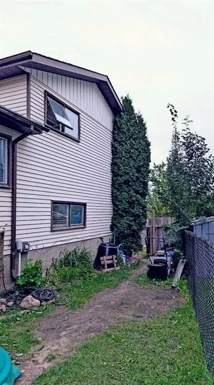 259 Deerview Drive SE