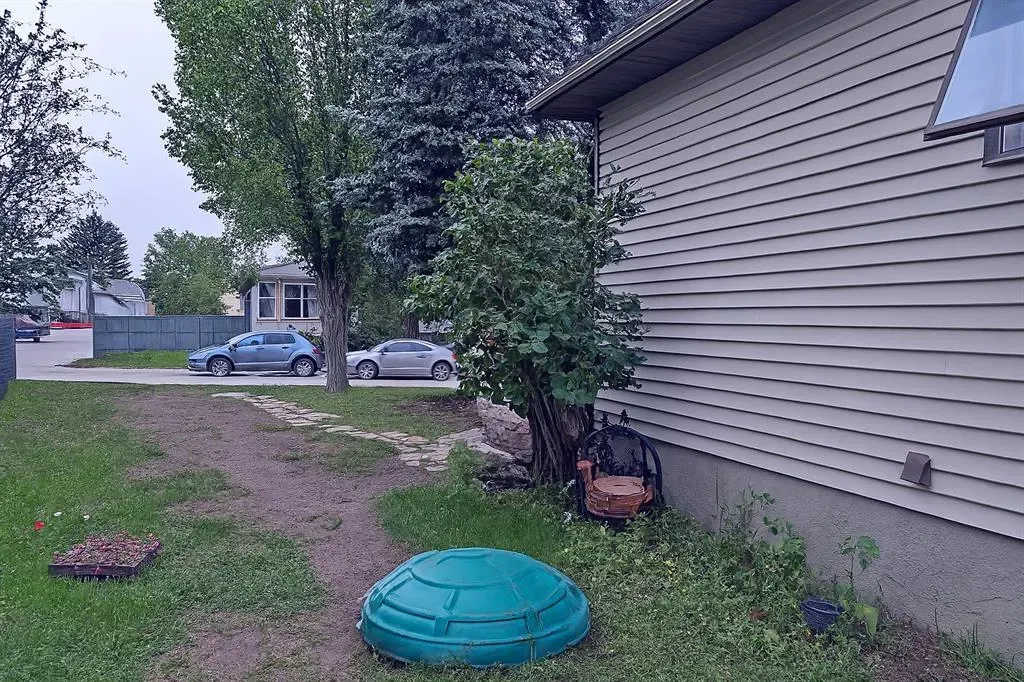 259 Deerview Drive SE