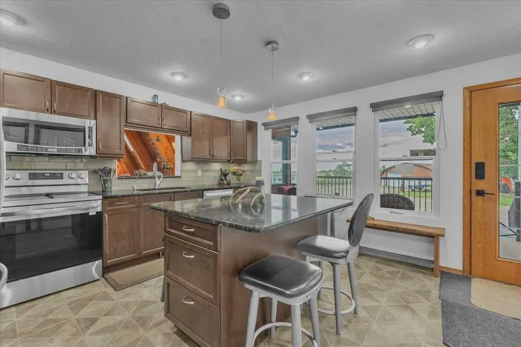 241037 Range Road 241