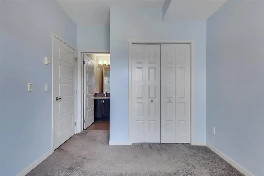 20 Seton Park SE, #324