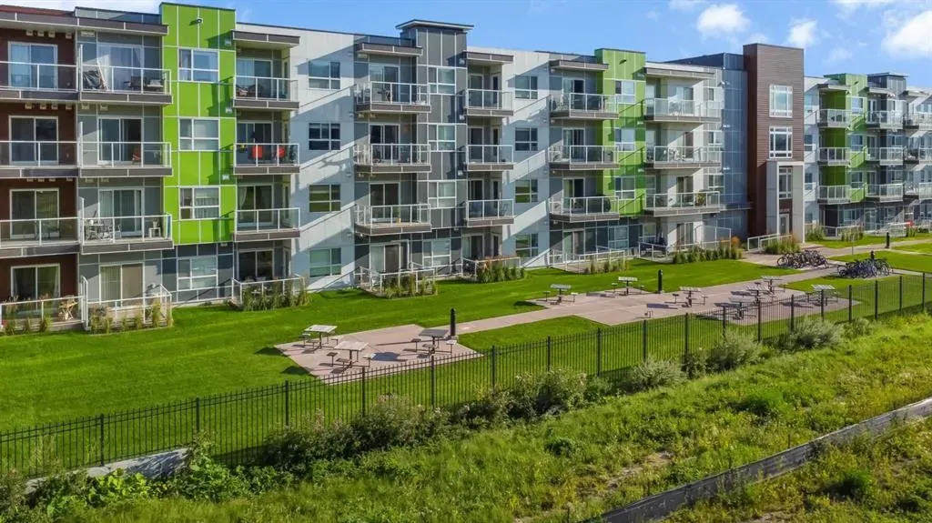 20 Seton Park SE, #324