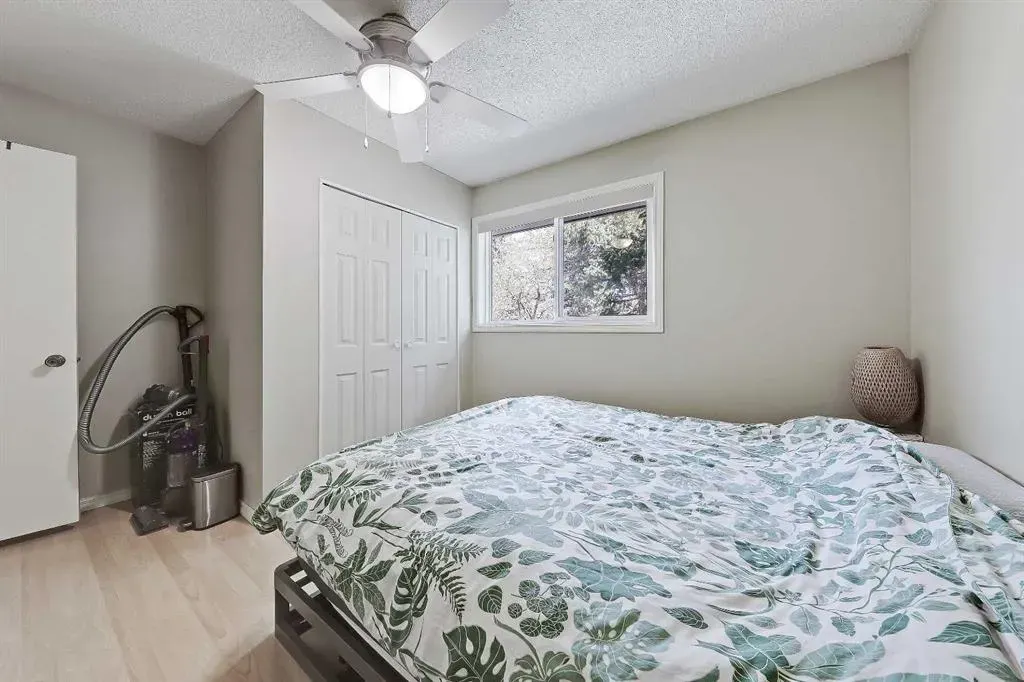 3403 Breton Close NW