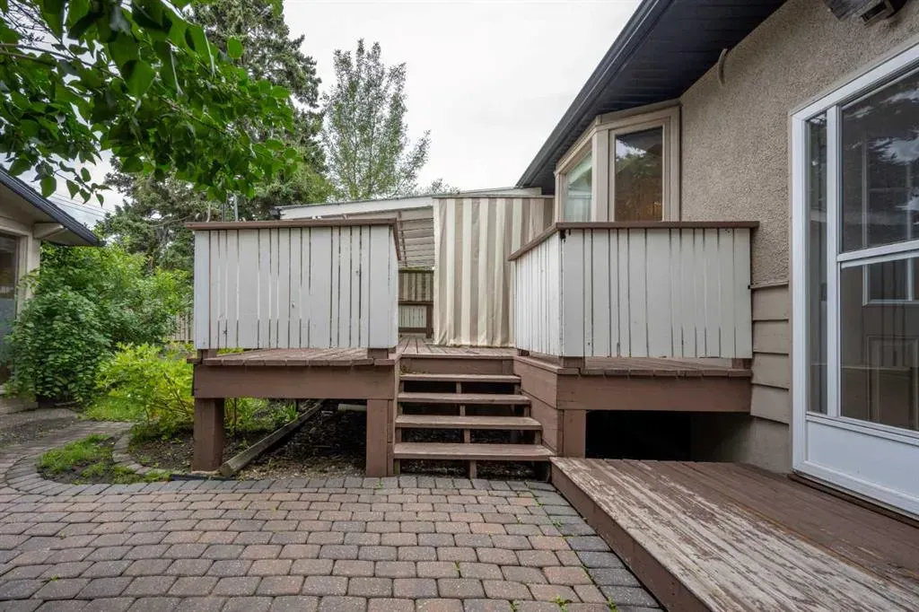 15 Harrow Crescent SW