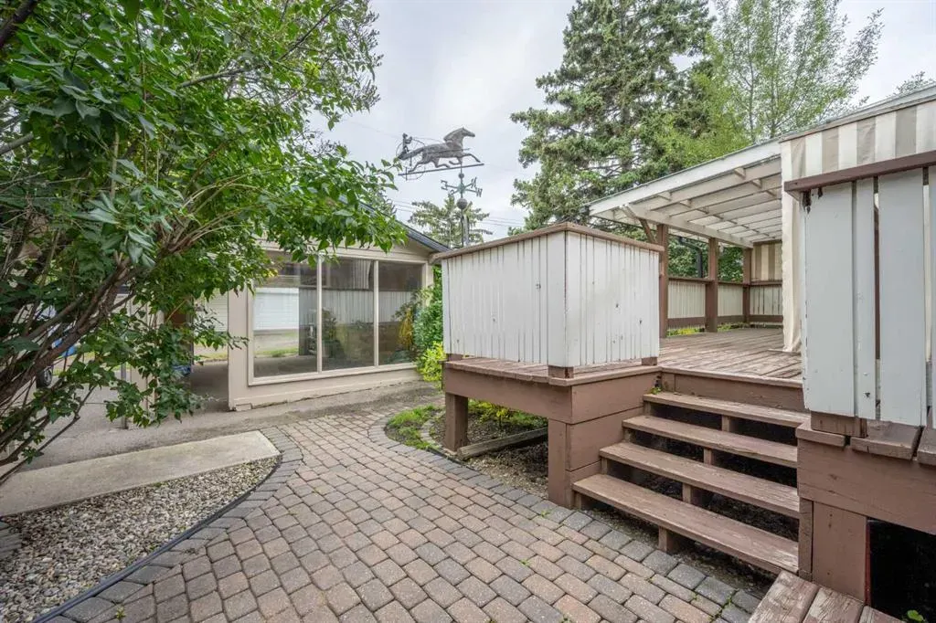 15 Harrow Crescent SW