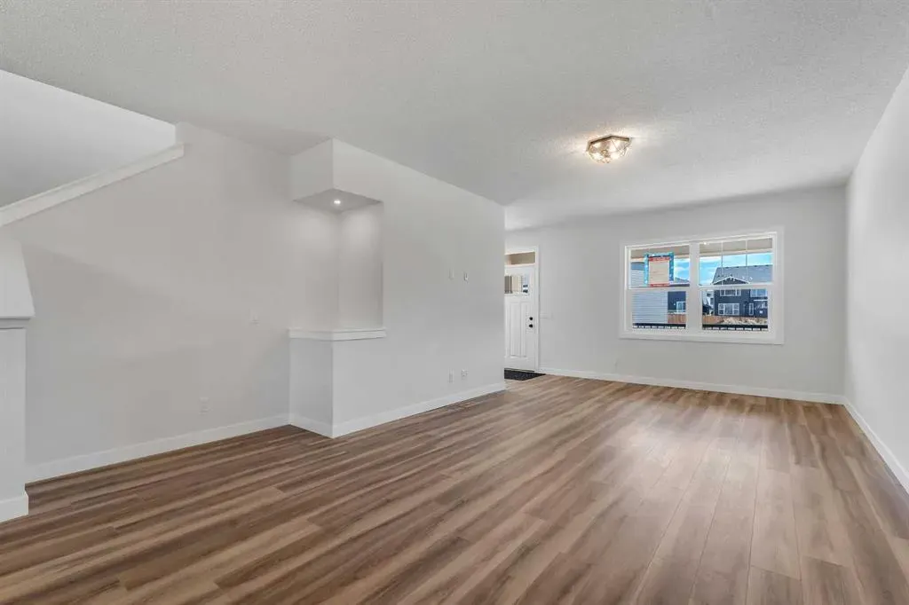 112 Legacy Reach Court SE