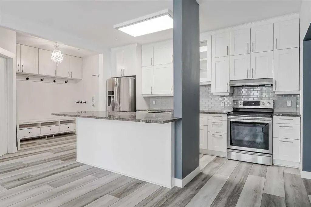 1410 2 Street SW, #102