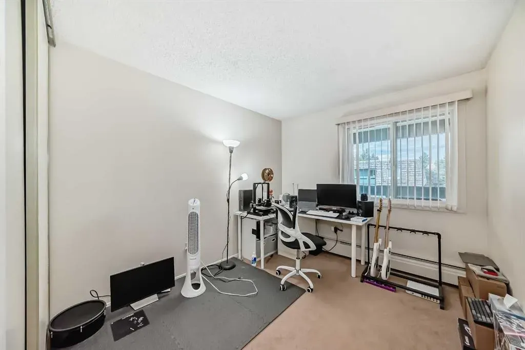 315 southampton Drive, #7312