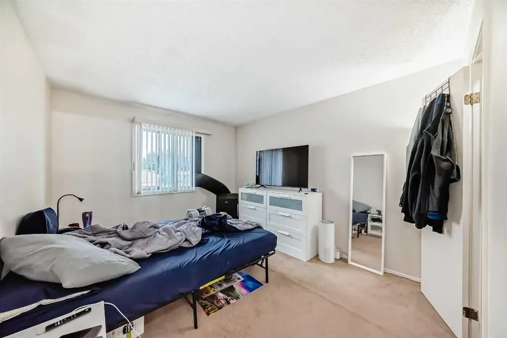 315 southampton Drive, #7312