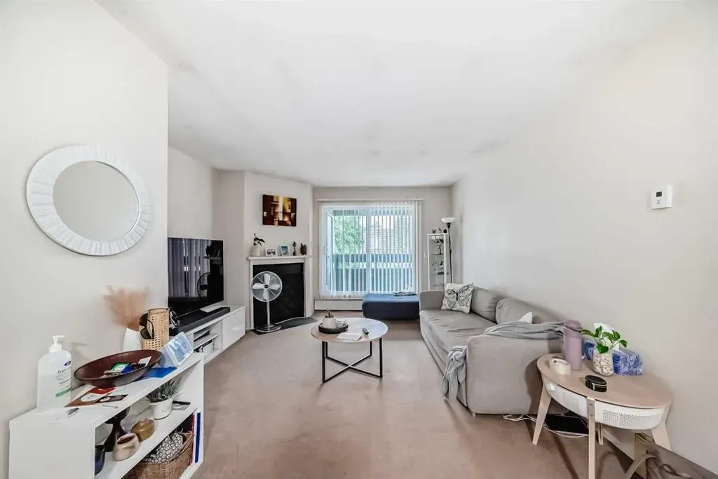 315 southampton Drive, #7312
