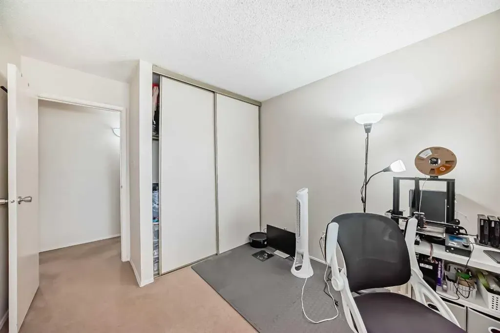 315 southampton Drive, #7312
