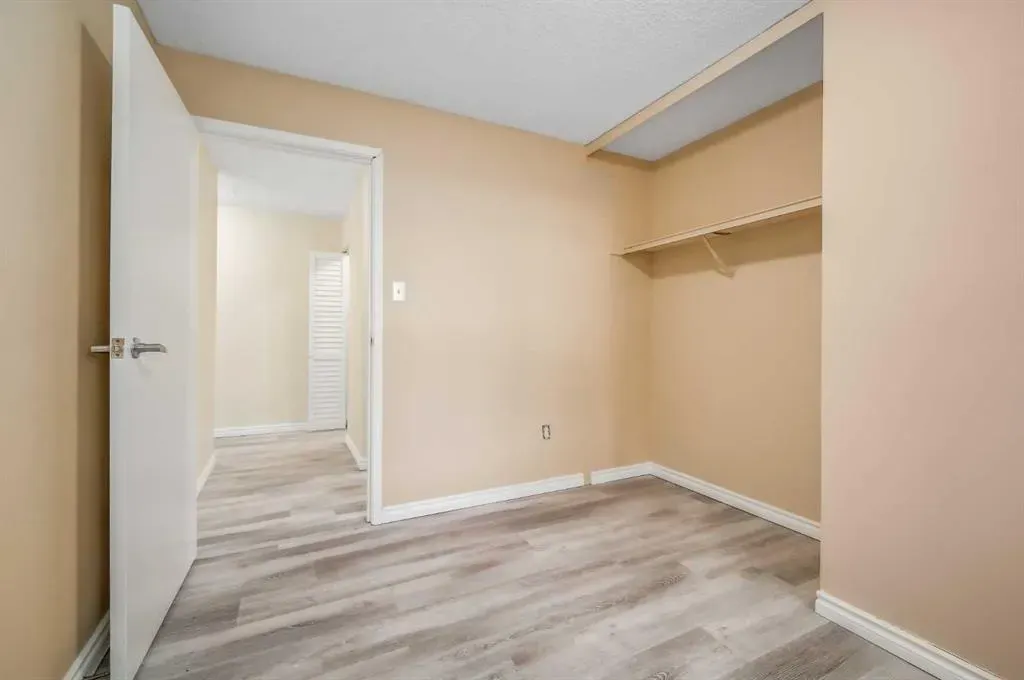 11620 Elbow Drive SW, #803