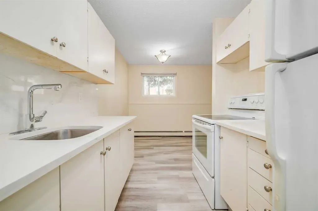 11620 Elbow Drive SW, #803