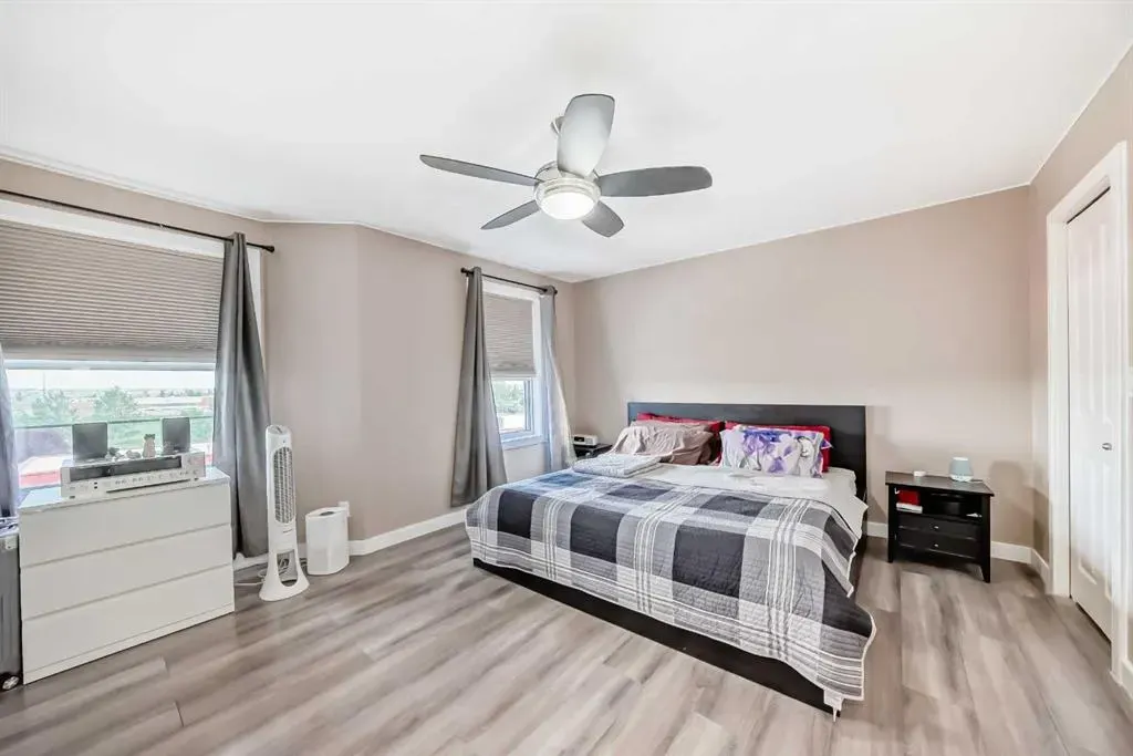50 Westland Road, #302