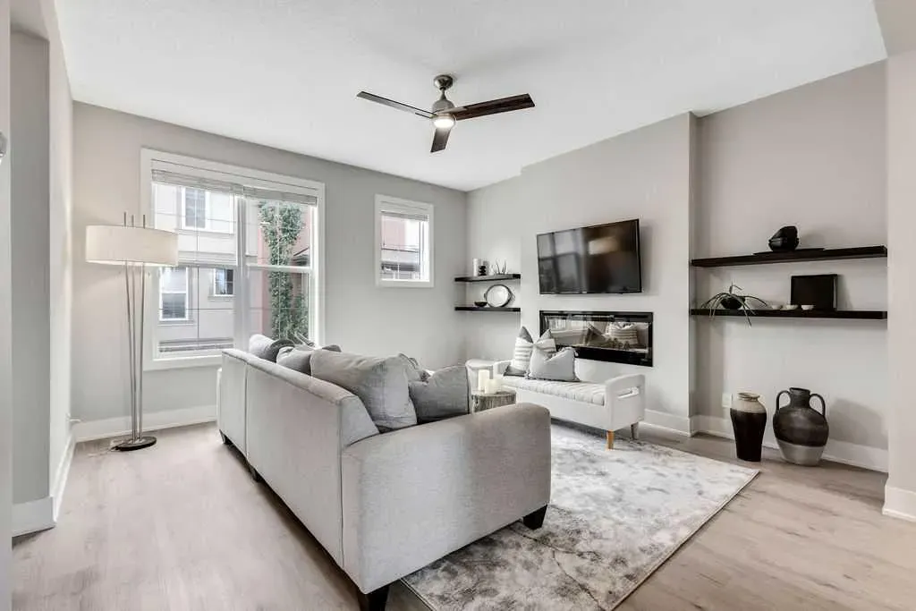44 Quarry Lane SE