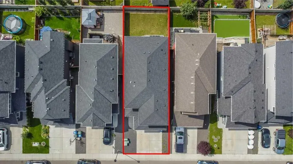 233 Kingsbury Close SE