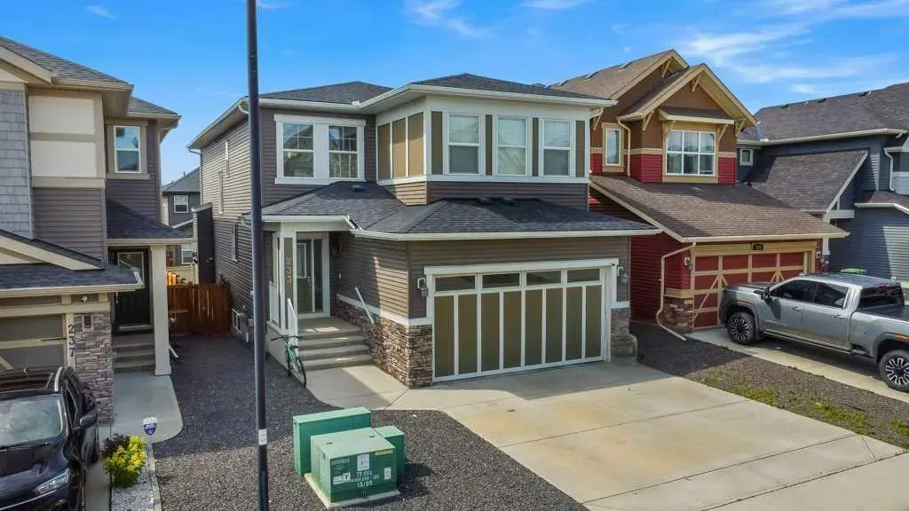233 Kingsbury Close SE