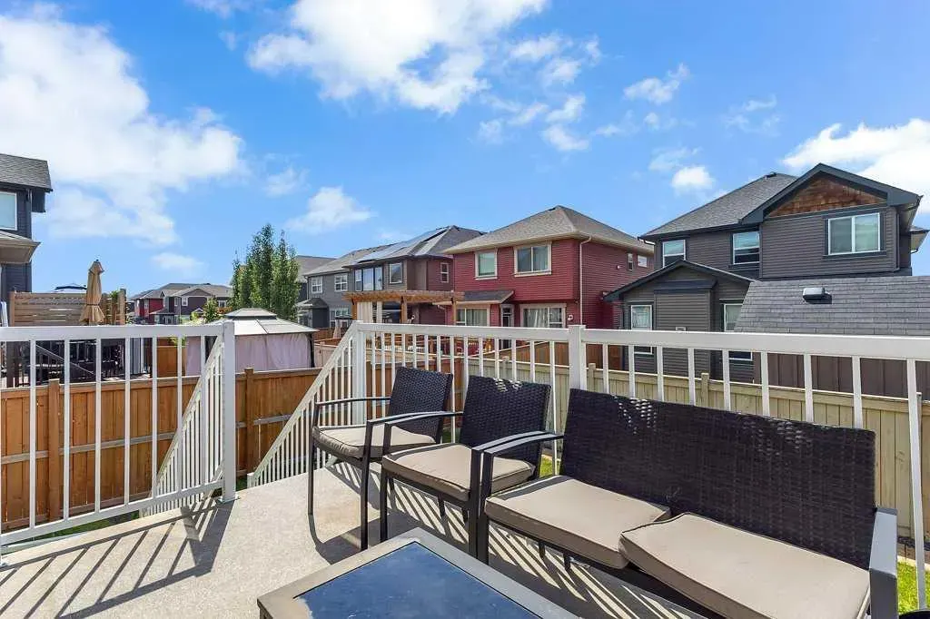 233 Kingsbury Close SE