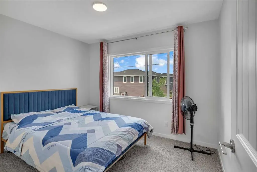 190 Dawson Harbour Rise