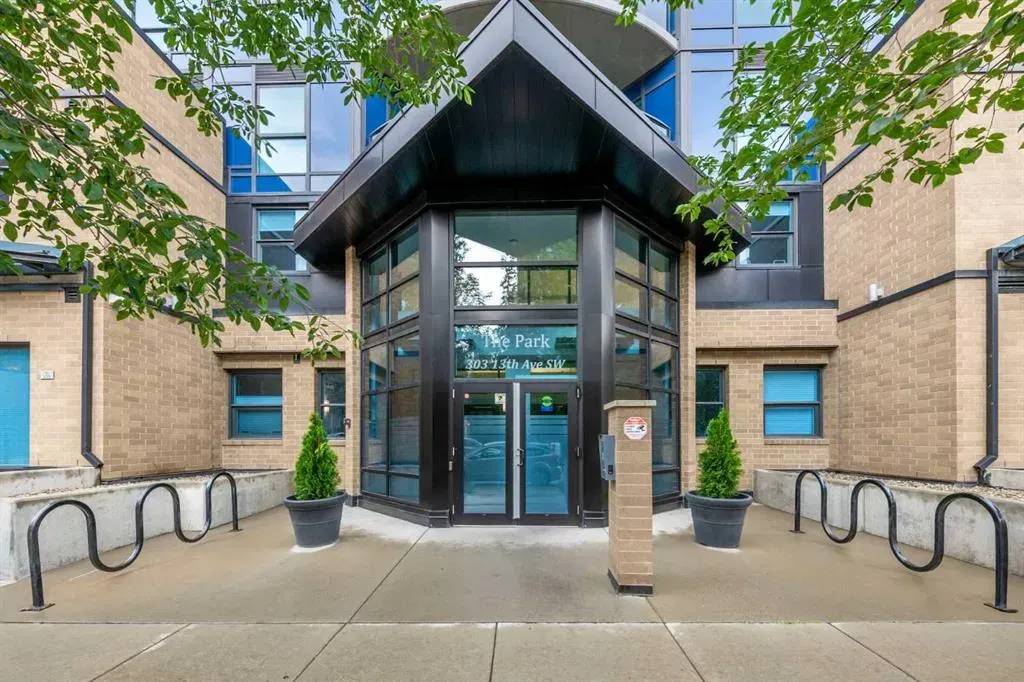 303 13 Avenue SW, #201
