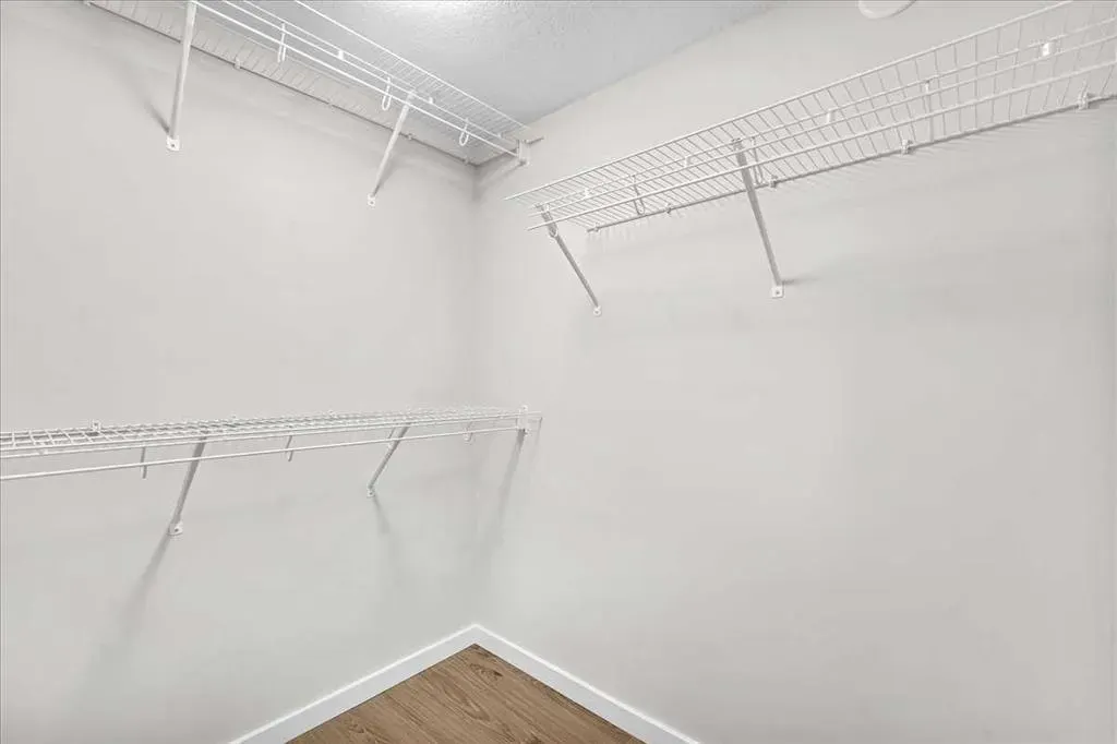 523 Cranford Mews SE