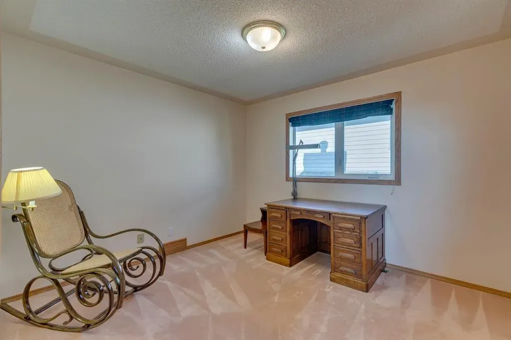 1517 Evergreen Hill SW