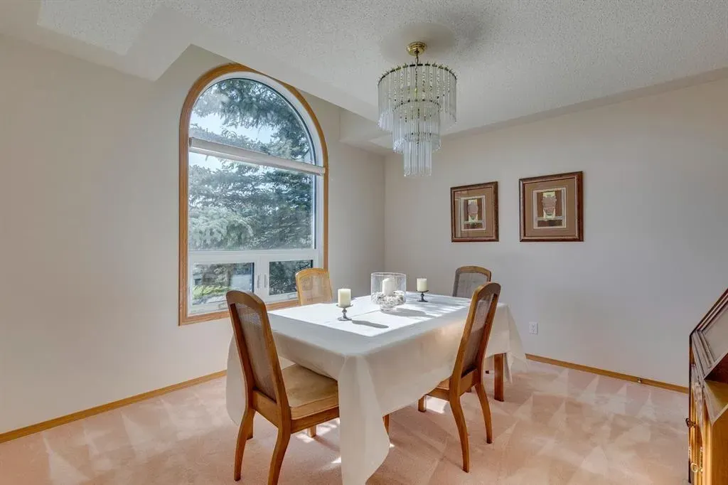 1517 Evergreen Hill SW