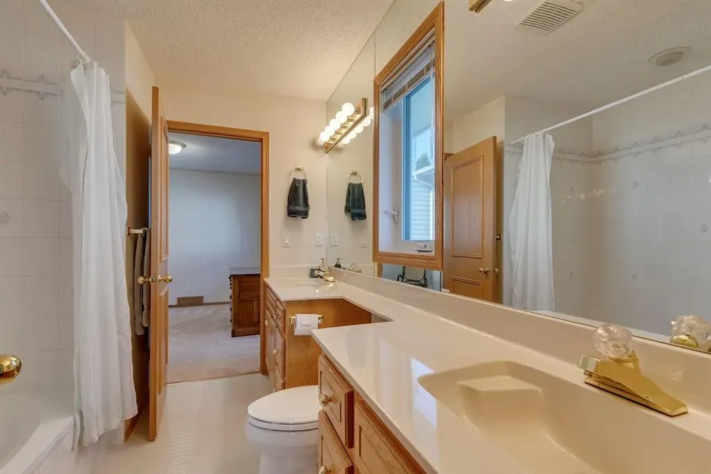 1517 Evergreen Hill SW
