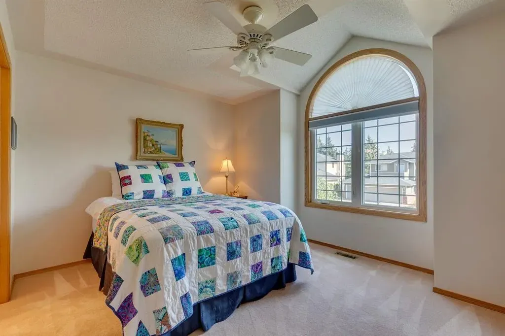 1517 Evergreen Hill SW