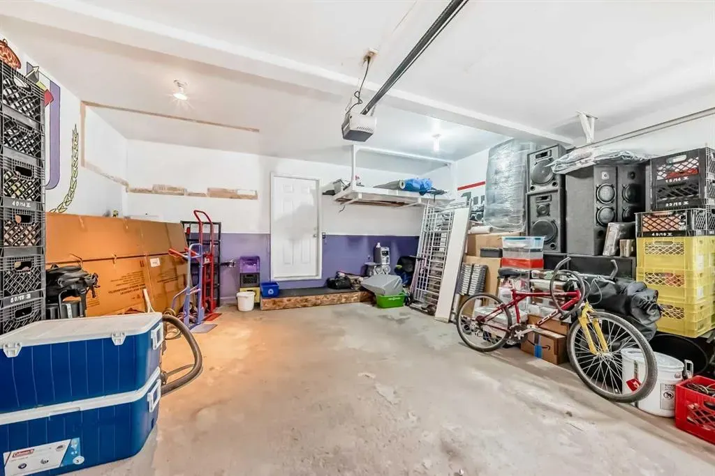 28 Berwick Crescent NW, #63