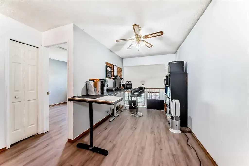 28 Berwick Crescent NW, #63