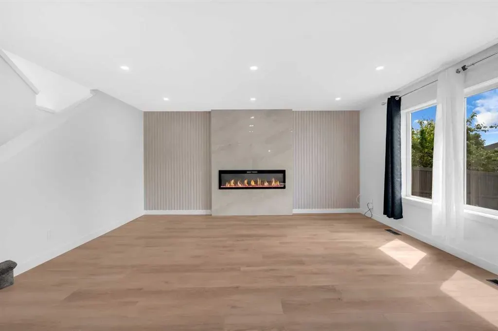 126 Oakmere Point