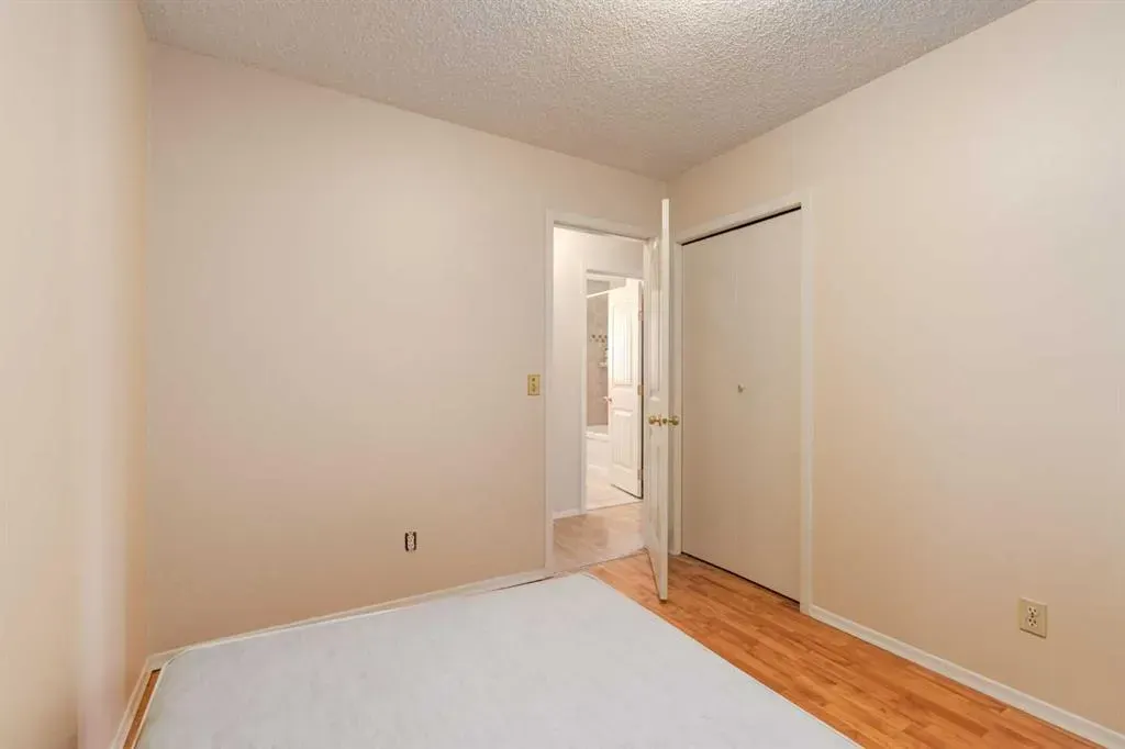 103 Shawglen Way SW