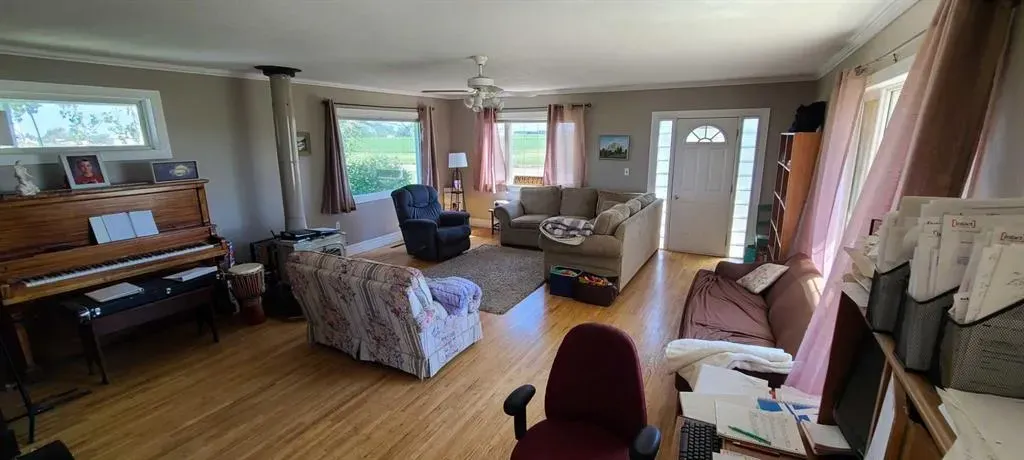 94038 Range Road 172