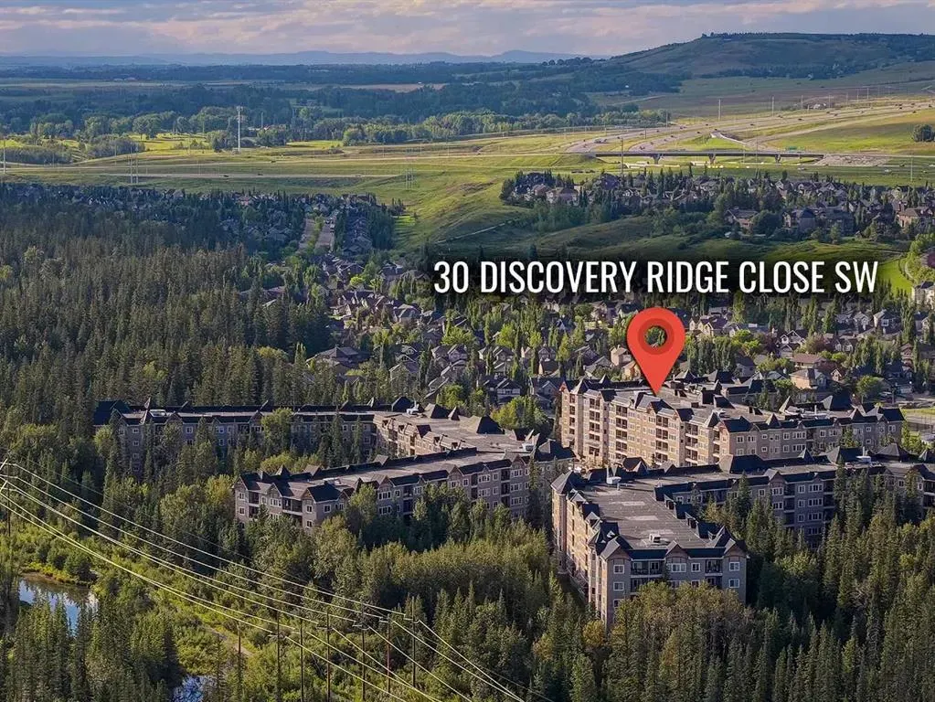 30 Discovery Ridge Close SW, #325