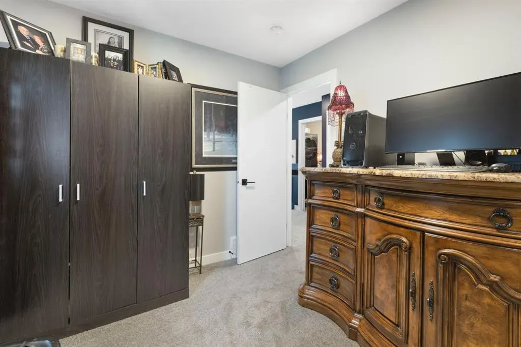 255 Heritage Heights