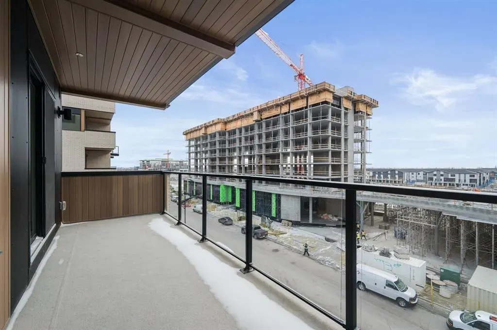 8370 Broadcast Avenue SW, #402