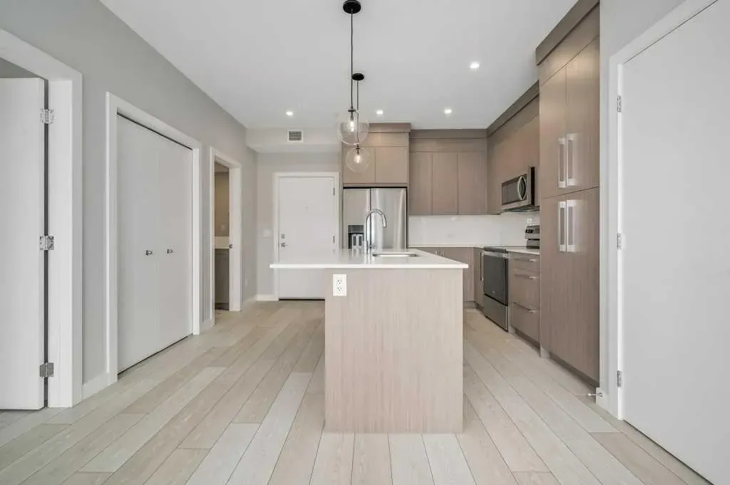 681 Savanna Boulevard NE, #1311