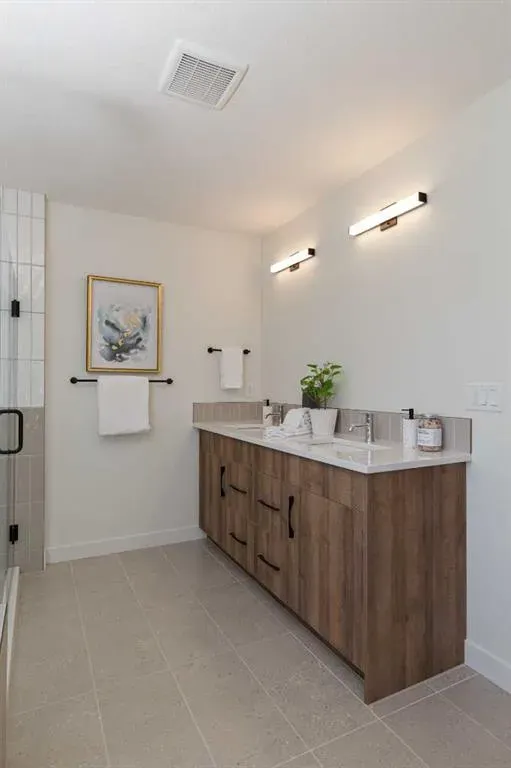 345 Limestone Bay