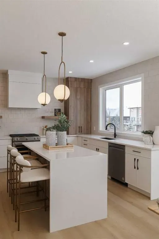 345 Limestone Bay