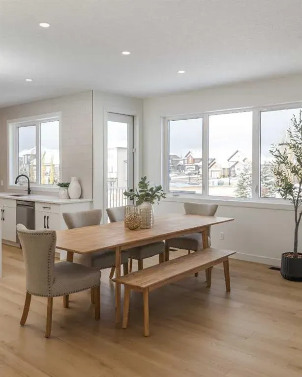 345 Limestone Bay