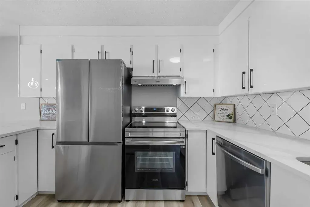 152 Castlebrook Rise NE